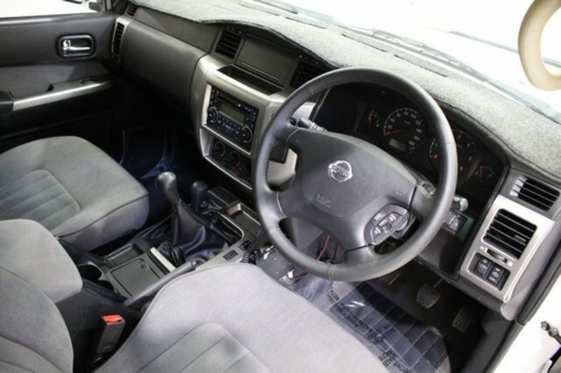 2011 NISSAN PATROL ST (4x4) MY11 UPGRADE