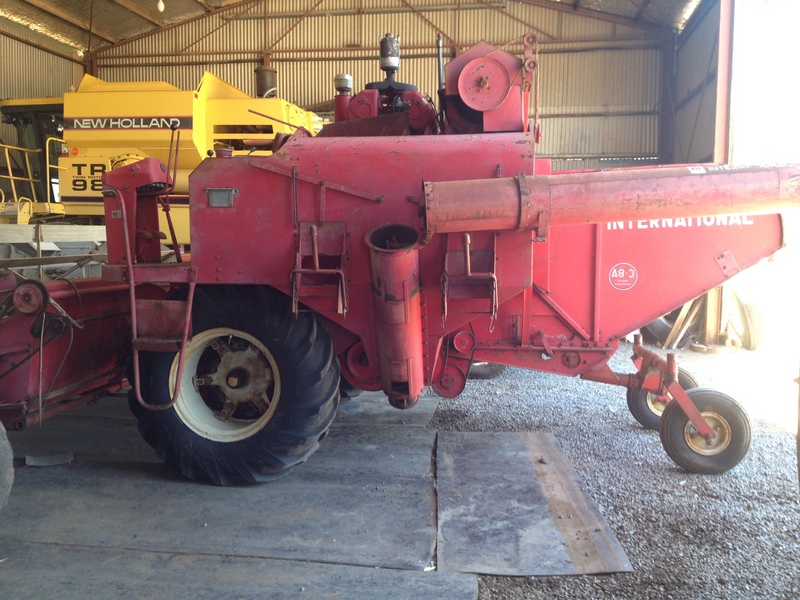 HEADER INTERNATIONAL A83 HARVESTER