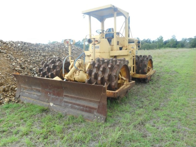 1976 CATERPILLAR 815 A Cat 3406 Compactor 815 RollerCompacting