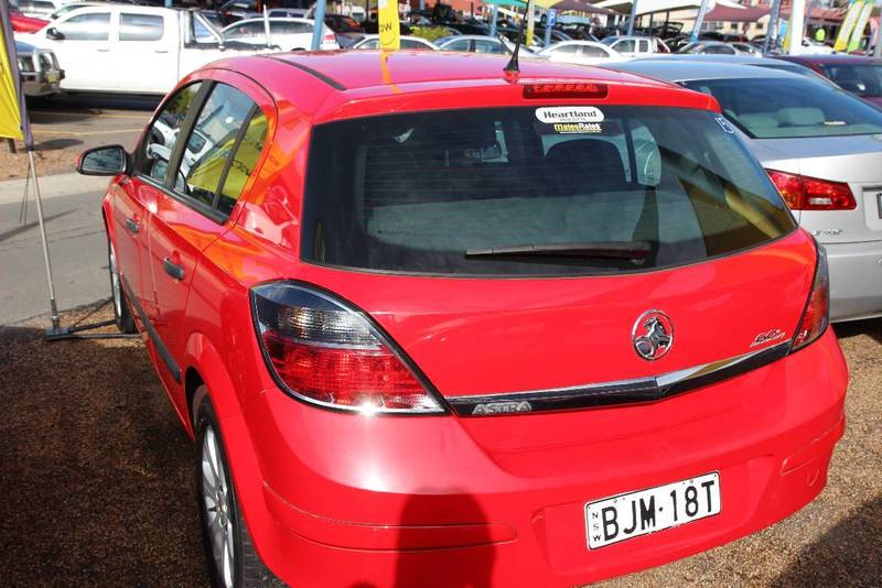 2009 HOLDEN ASTRA CDX AH MY09