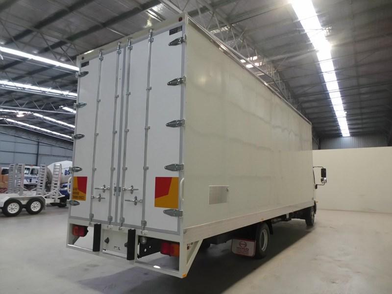 2017 HINO 500 SERIES - FD 1124