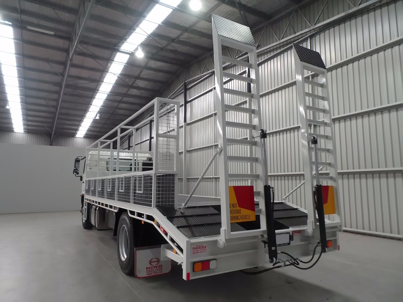 2016 HINO GH 1728-500 Series GH 1728-500 Series Truck