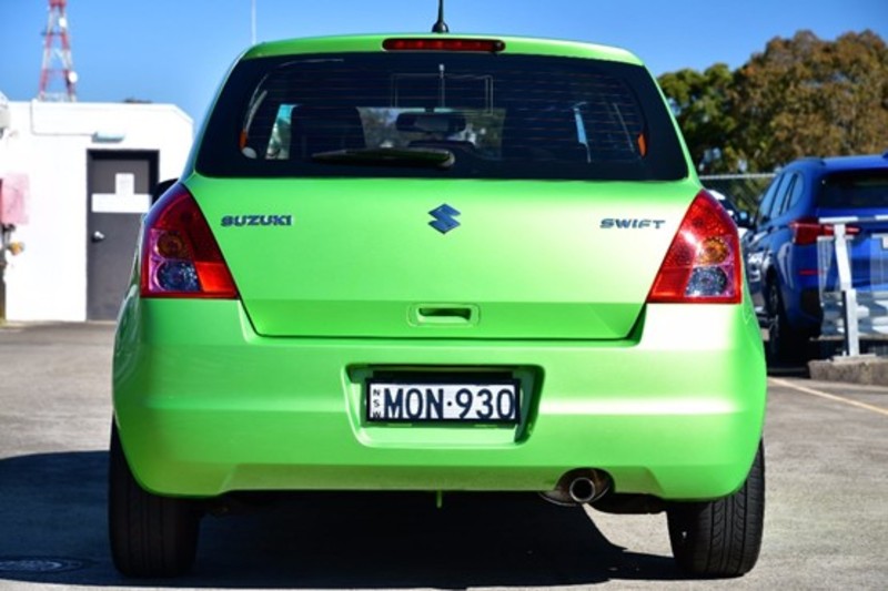 2010 SUZUKI SWIFT GLX RS415