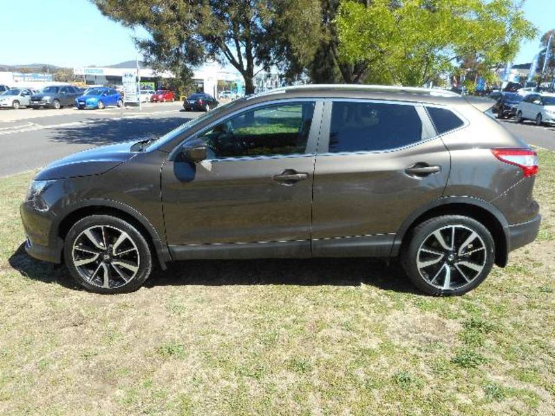 2015 NISSAN QASHQAI TL J11