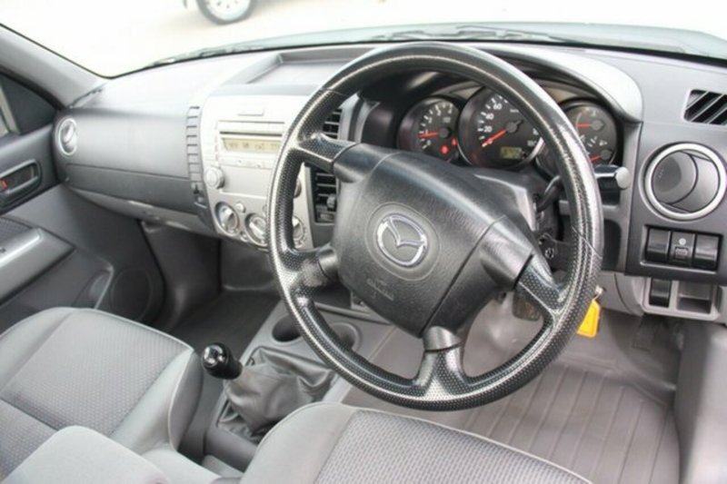 2011 MAZDA BT-50 BOSS B2500 DX 09 UPGRADE