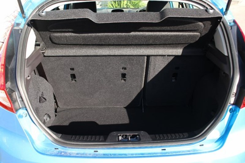 2013 FORD FIESTA AMBIENTE WZ