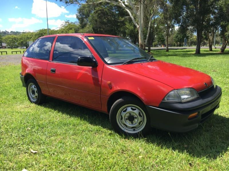 1995 SUZUKI SWIFT CINO