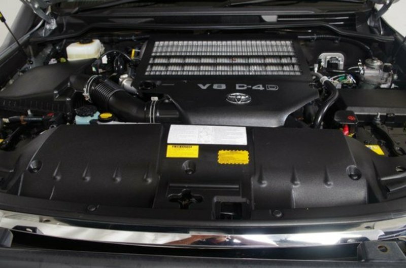 2014 TOYOTA LANDCRUISER GXL (4x4) VDJ200R MY13