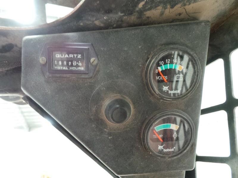 BOBCAT 463 SKID STEER LOADER