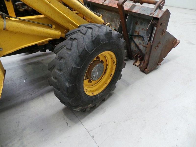 2000 NEW HOLLAND NH95 BACKHOE LOADER