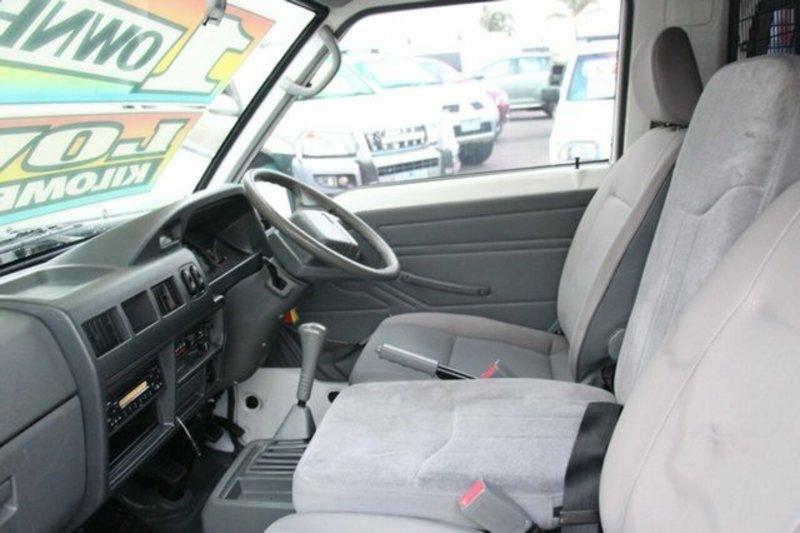 2009 MITSUBISHI EXPRESS SWB SJ MY09