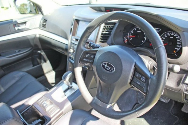 2014 SUBARU OUTBACK 2.5i PREMIUM MY15