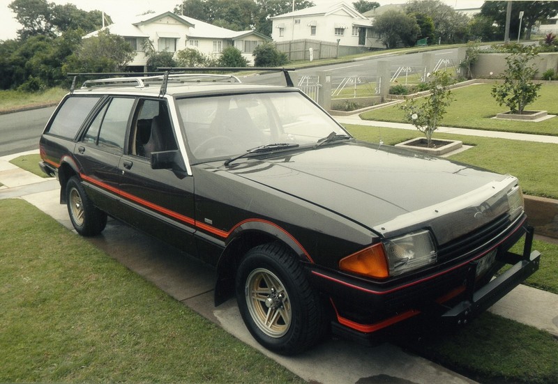 1982 FORD FALCON XE