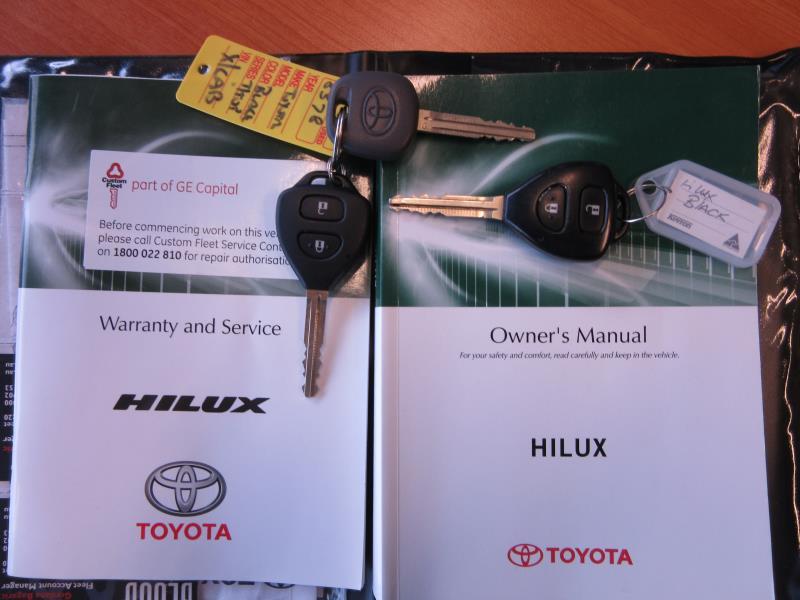 2012 TOYOTA HILUX SR GGN15R MY12