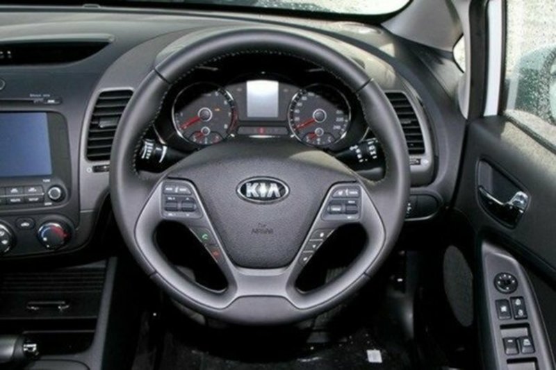 2015 KIA CERATO S PREMIUM YD MY15