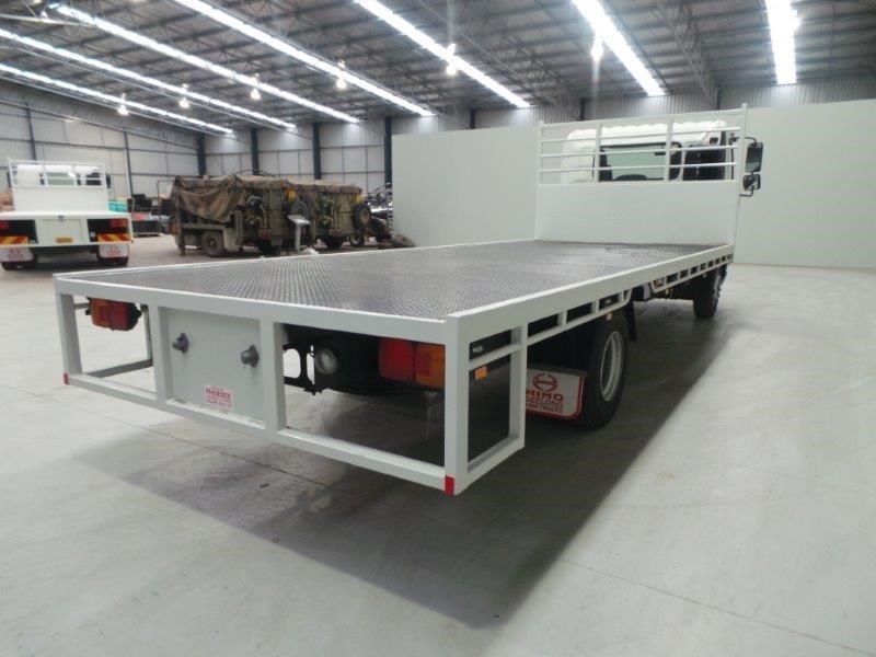 2016 HINO FC 1022-500 Series FC 1022-500 Series Truck