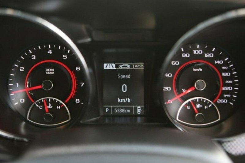 2015 HOLDEN UTE SV6 STORM VF MY15