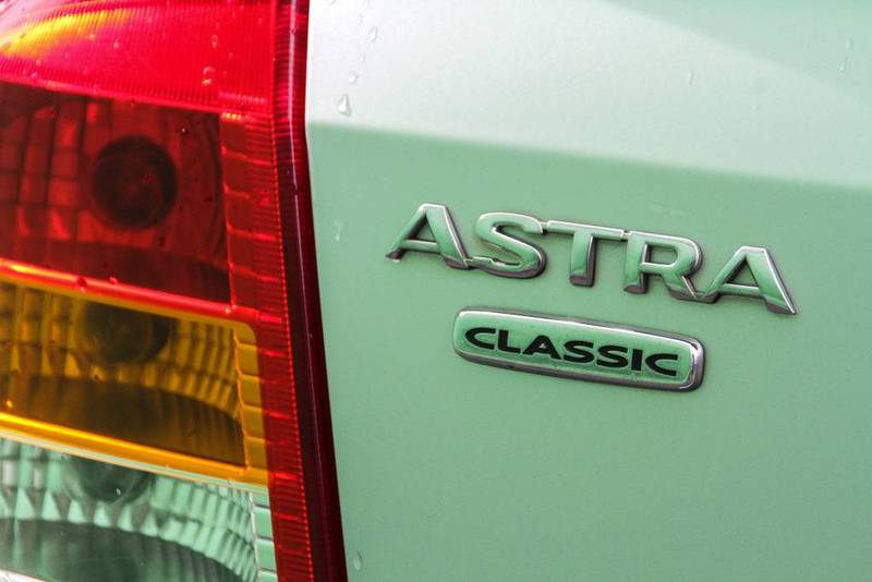 2004 HOLDEN ASTRA CLASSIC TS
