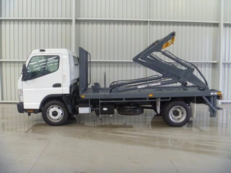 2017 FUSO Canter 815 Canter 815 Truck