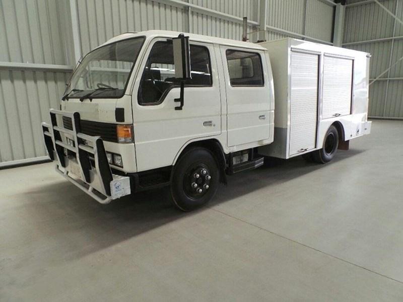 1989 MAZDA T4000 CREW CAB