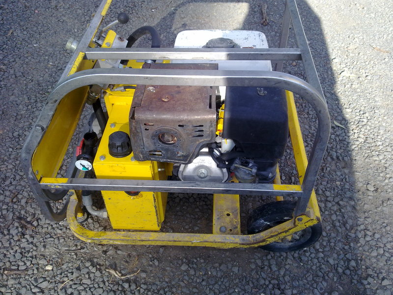 DITCH WITCH HYDRAULIC POWER PACK