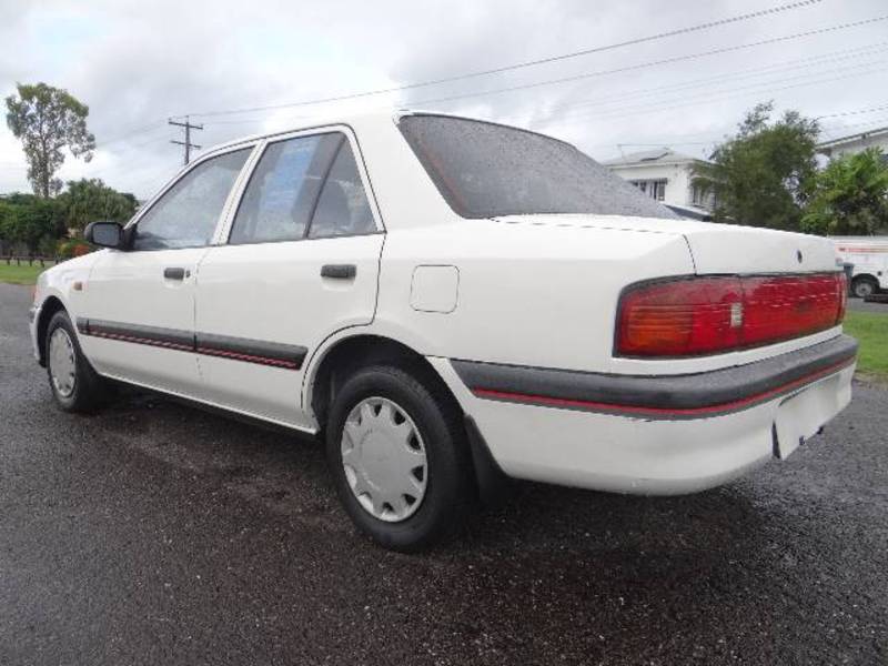 1995 MAZDA 323 PROTEGE