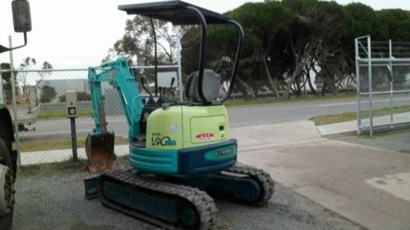 YANMAR VI0