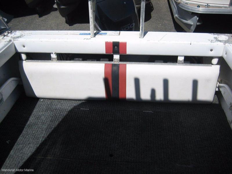 Oceanhull Pisces 16