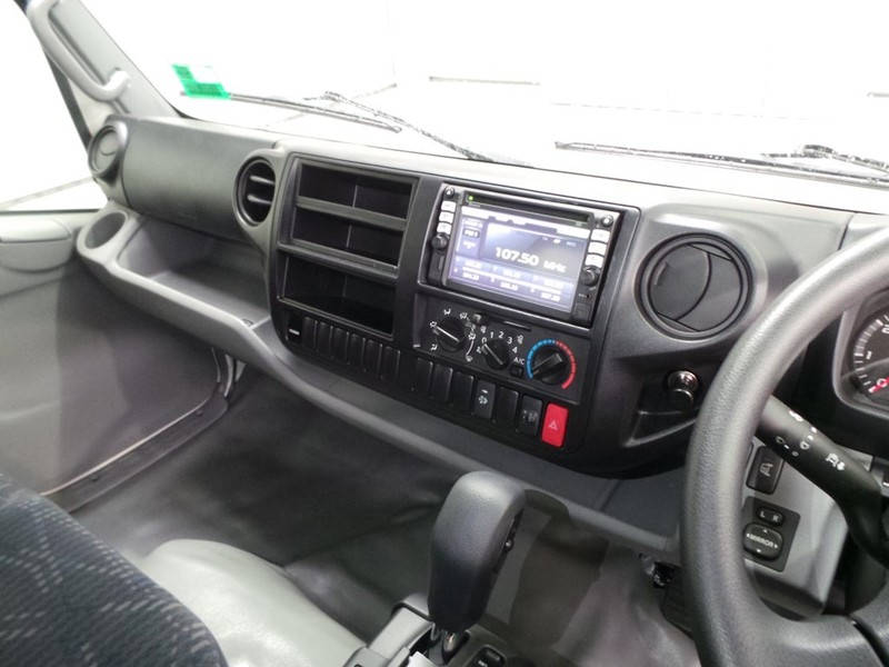 2016 HINO 716 - 300 Series 716 - 300 Series Truck