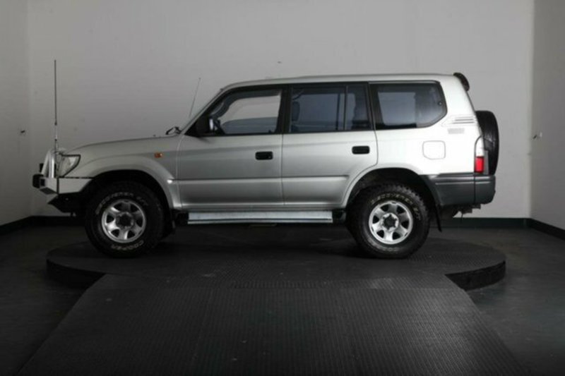 2000 TOYOTA LANDCRUISER PRADO RV (4x4) KZJ95R