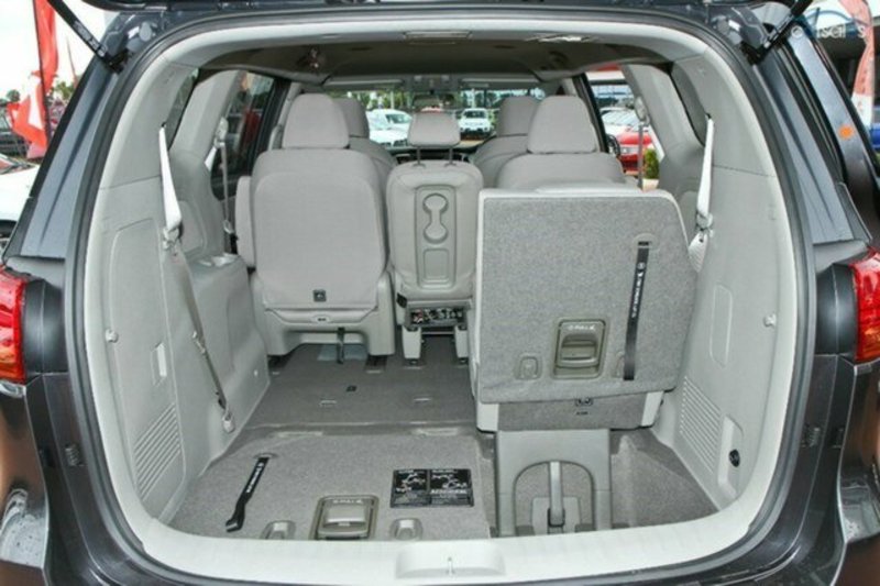 2015 KIA CARNIVAL SI YP MY15