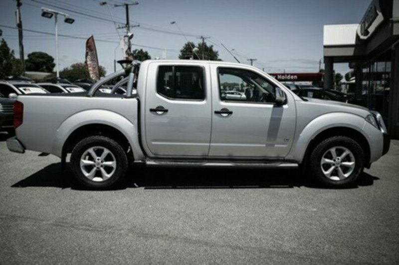 2012 NISSAN NAVARA ST-X D40 Series 5