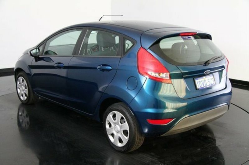 2010 FORD FIESTA LX WS