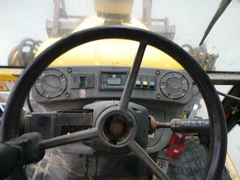 2000 NEW HOLLAND NH95 BACKHOE LOADER