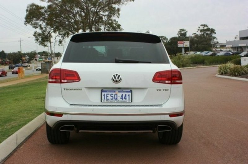 2015 VOLKSWAGEN TOUAREG V8 TDI R-LINE 7P MY15