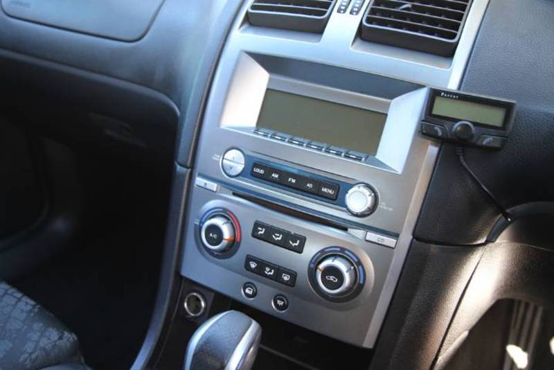 2006 FORD FALCON XR6 BF