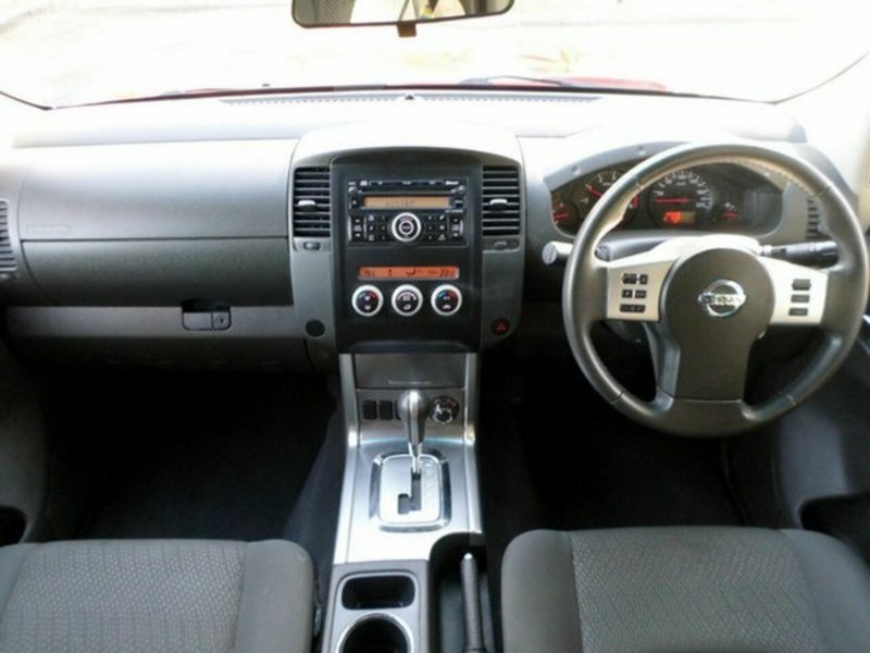 2010 NISSAN NAVARA ST-X (4x4) D40 SERIES 4