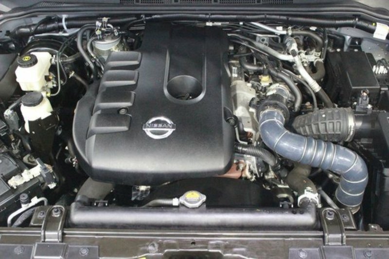 2012 NISSAN PATHFINDER ST (4x4) R51 Series 4