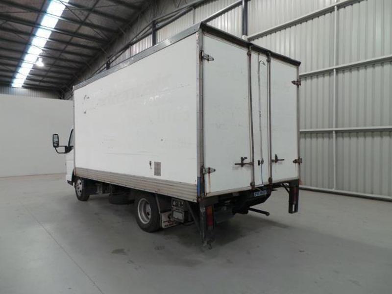 2006 FUSO CANTER PANTECH