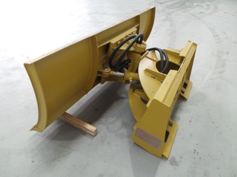 2016 WORKMATE 1830MM DOZER BLADES