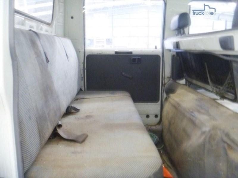 TOYOTA DYNA 300 TIPPER