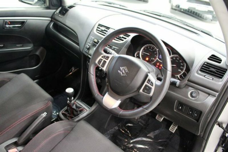 2013 SUZUKI SWIFT SPORT FZ MY13