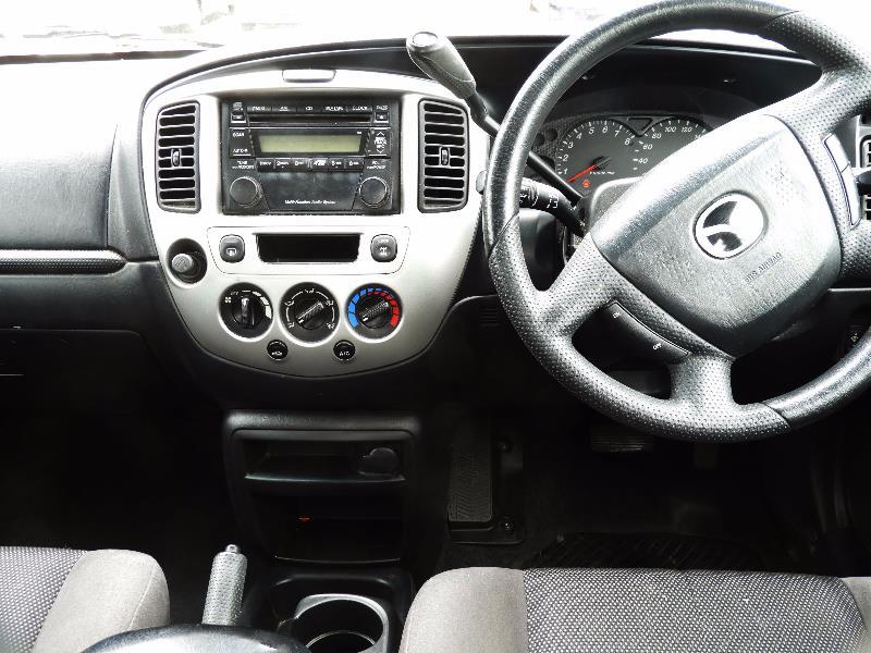 2003 MAZDA TRIBUTE CLASSIC