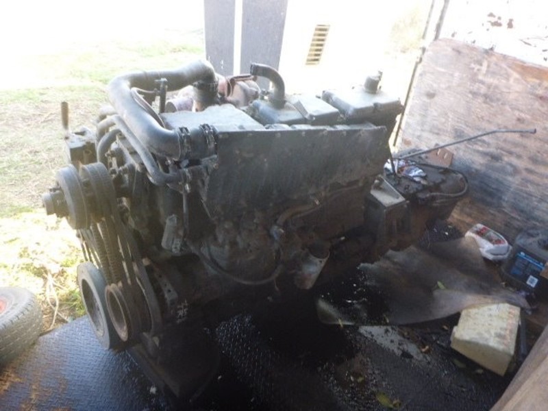 Cummins 400 Big Cam Engine