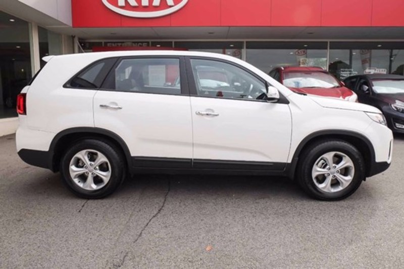 2014 KIA SORENTO SI XM