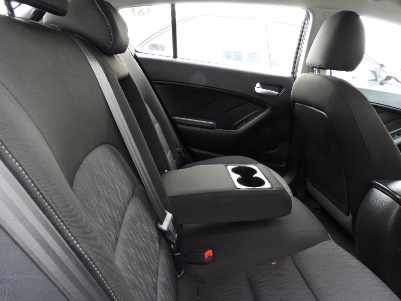 2016 KIA CERATO S YD