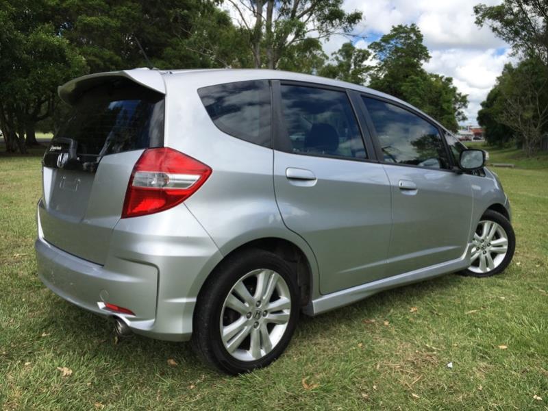2012 HONDA JAZZ VIBE-S GE MY12