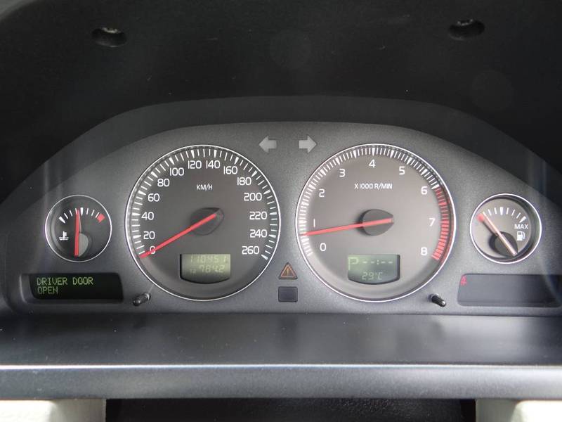 2005 VOLVO XC90 2.5T
