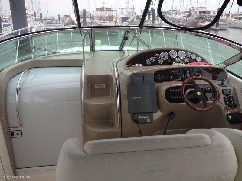 Riviera M430 Sports Cruiser