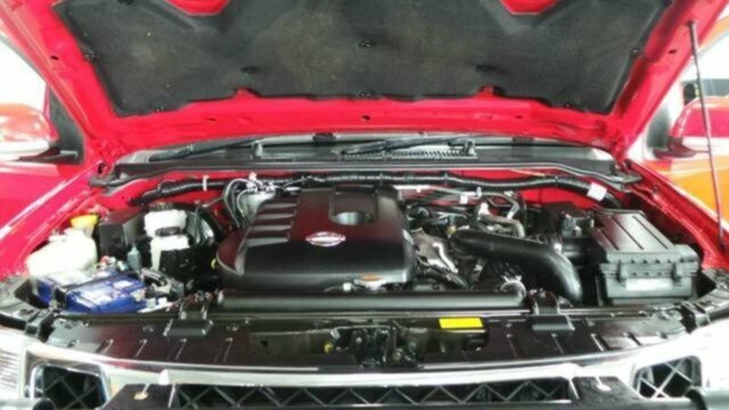 2012 NISSAN NAVARA ST (4x4) D40